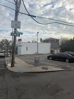 124 Ocean AVE, Staten Island, NY 10305