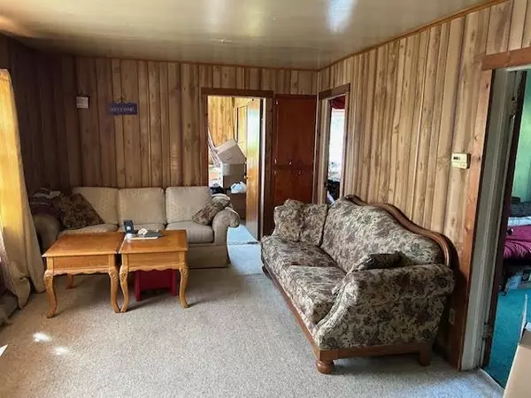 Ithaca, MI 48847,428 S Barry RD