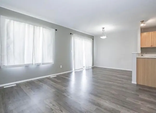 Grande Prairie, AB T8X1S5,13006 93 ST