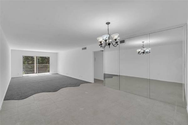 Coconut Creek, FL 33066,Address not disclosed