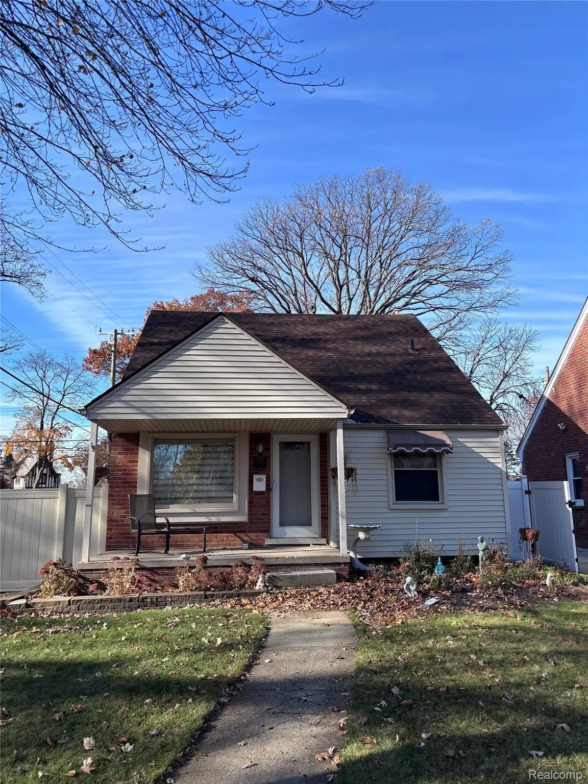 Dearborn, MI 48128,1501 N Lafayette ST