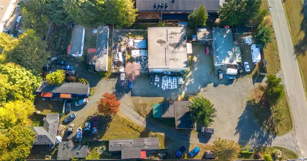 Qualicum Beach, BC V9K 2L2,3117 Van Horne Rd