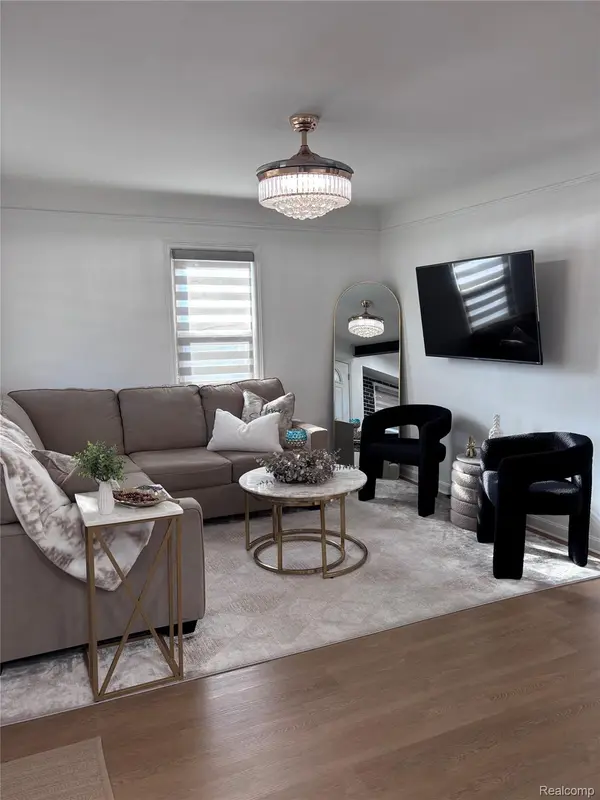 Dearborn, MI 48128,1501 N Lafayette ST