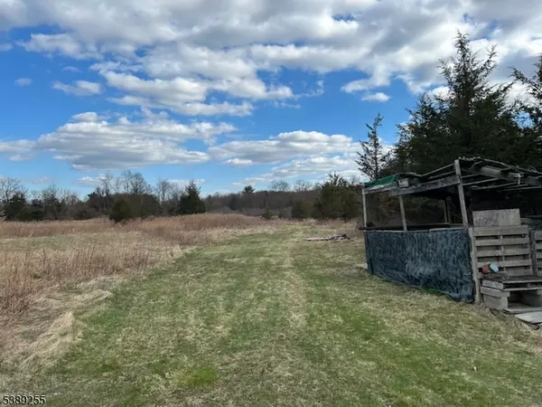 Frankford Twp., NJ 07826,80, 82 George Hill Rd