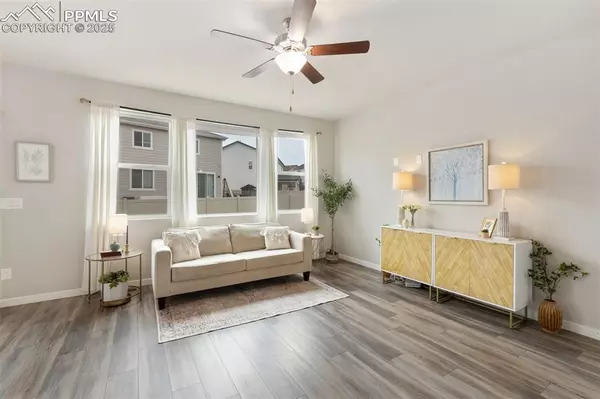 Colorado Springs, CO 80925,8121 Lookout CT