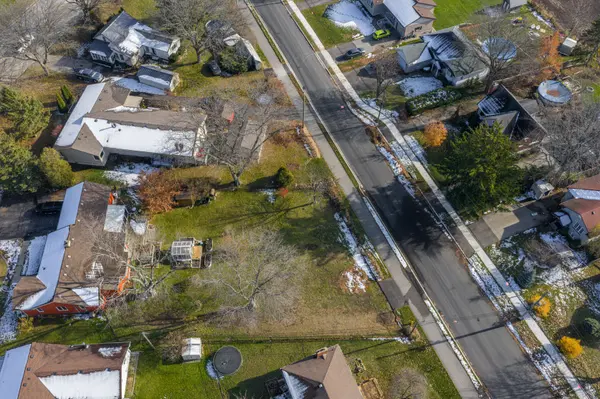 Aylmer, ON N5H 1S8,209 Elk ST