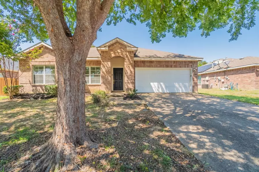 909 Hannah Way, Dallas, TX 75253