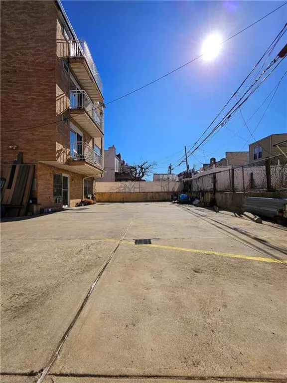 Brooklyn, NY 11214,1820 73rd ST #1A