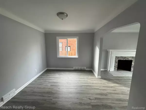 Detroit, MI 48219,19105 CURTIS ST