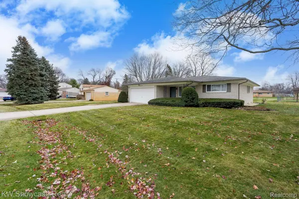 White Lake, MI 48386,8141 Rene CT