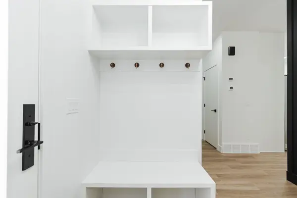 Fort Mcmurray, AB T9J 1C2,123 Athabasca CRES