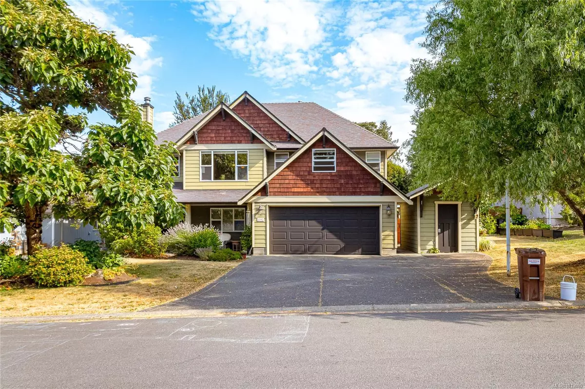 Central Saanich, BC V8M 1C8,1092 Lucille Dr