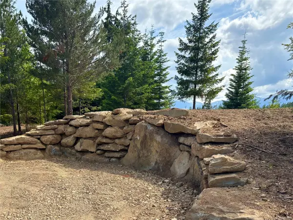 Denman Island, BC V0R 1T0,6800 Danes Rd