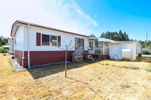 Comox, BC V9M 3X8,1240 Wilkinson Rd #29