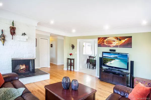 View Royal, BC V9B 1K8,12 Jedburgh Rd