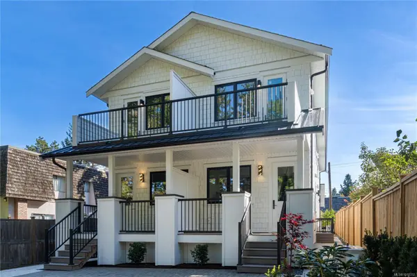 Qualicum Beach, BC V9K 1G9,149 First Ave W