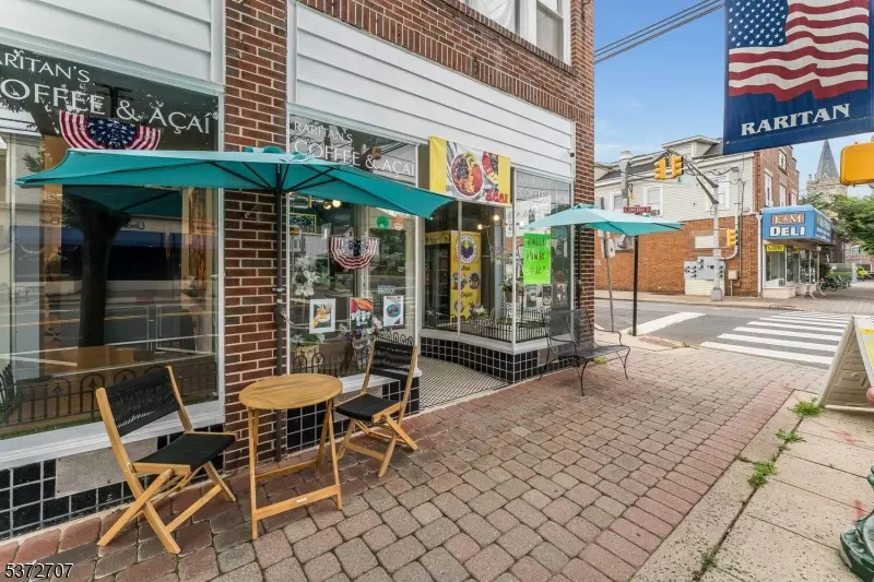 Raritan Boro, NJ 08869,2 E Somerset Street