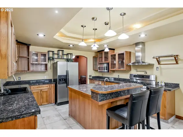 9631 SE Clatsop ST, Portland, OR 97266