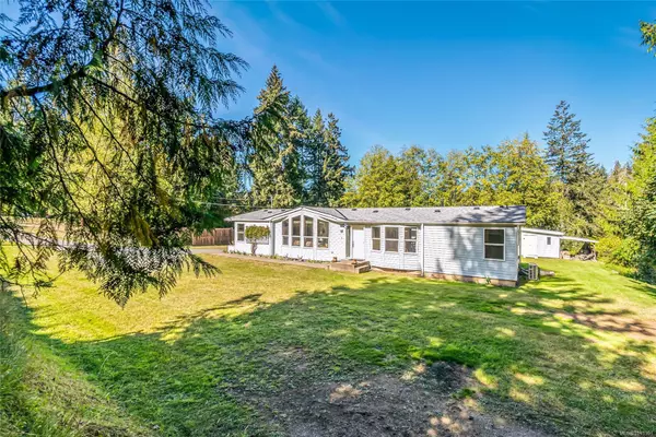 Parksville, BC V9T 2T3,1122 Popham Rd