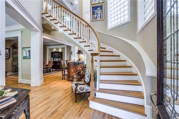 Dallas, TX 75230,5927 Lindenshire Lane