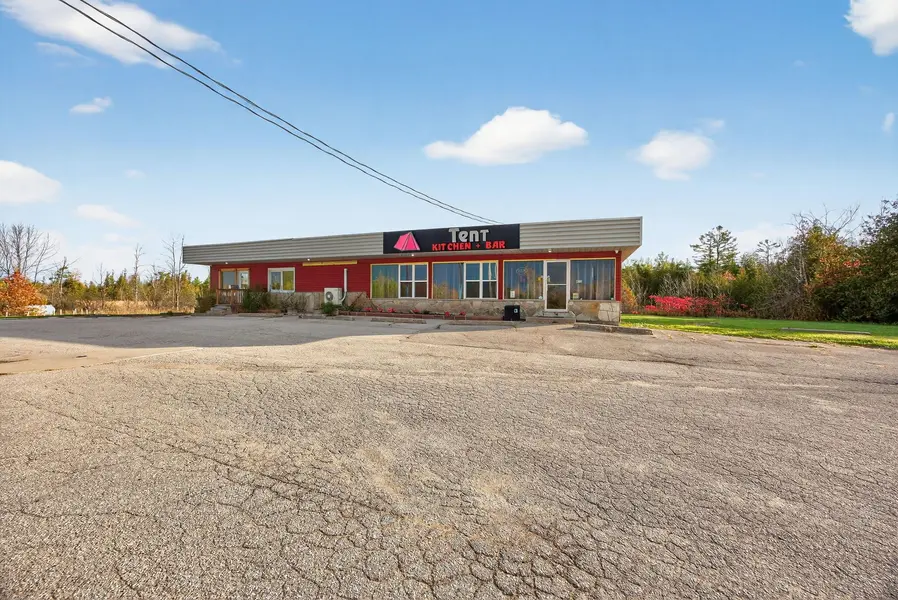 6273 County Road 169 RD, Ramara, ON L3V 8E3