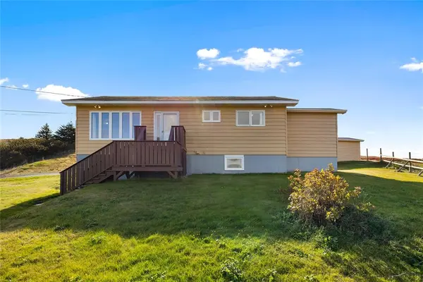 5 Deans Lane, Trepassey, NL A0A 4B0
