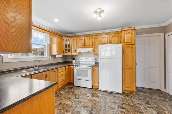 5 Deans Lane, Trepassey, NL A0A 4B0