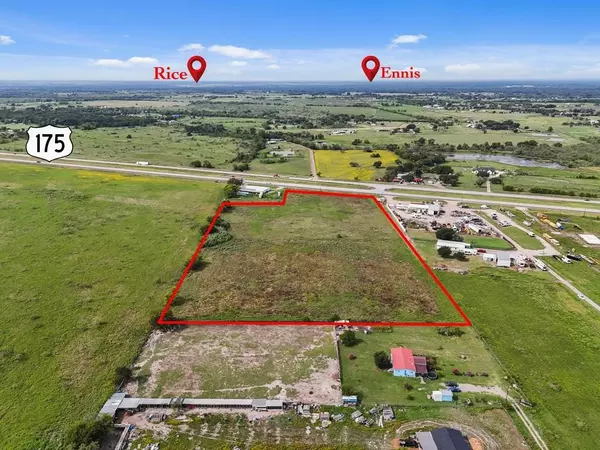 Kaufman, TX 75142,5915 E Hwy 175