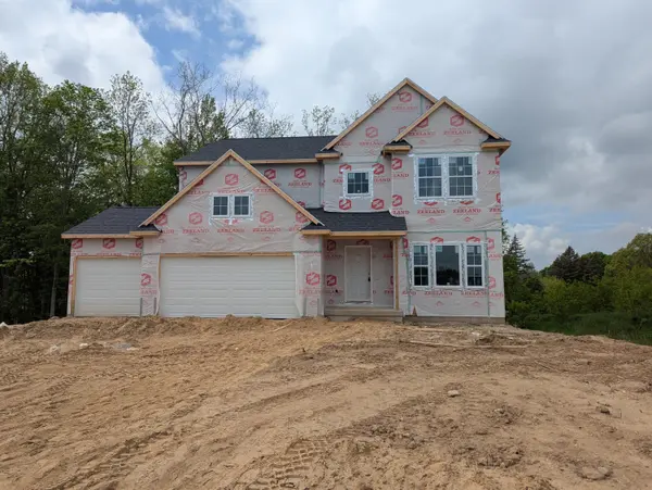 Byron Center, MI 49315,784 Petoskey Stone DR