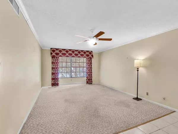 Fort Lauderdale, FL 33308,6600 NE 22nd Way #2323