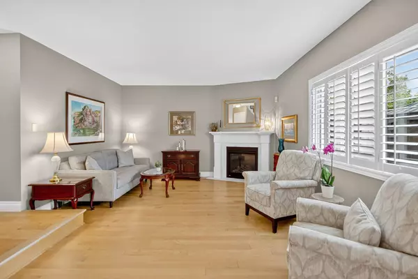 Billings Bridge - Riverside Park And Area, ON K1V 9W6,8 Confederation Private