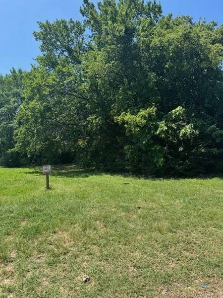 1300 Colvin Avenue, Fort Worth, TX 76104