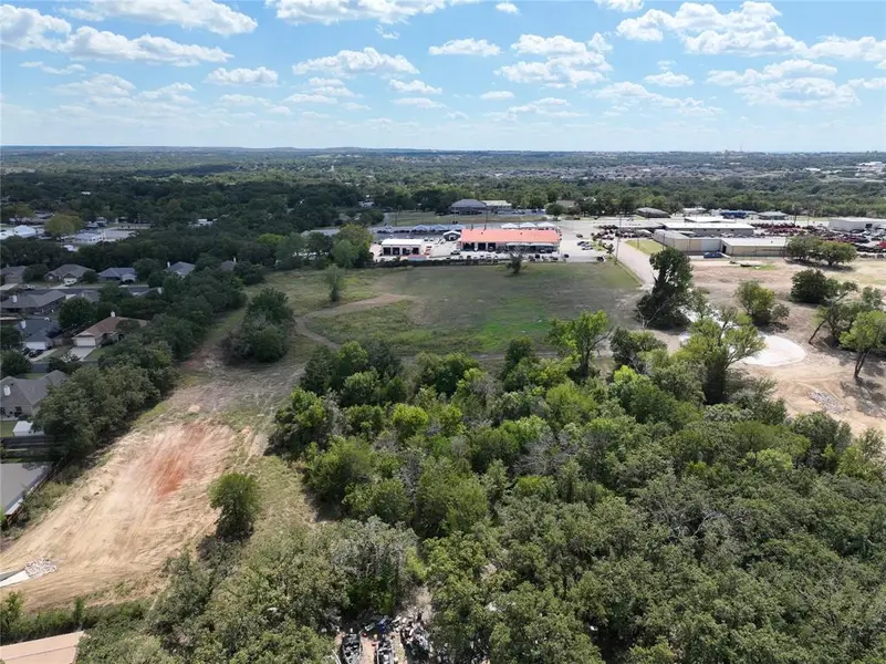 112-B Industrial Street, Weatherford, TX 76086