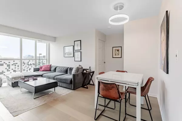 Toronto C01, ON M5T 1V2,96 St Patrick ST #1610