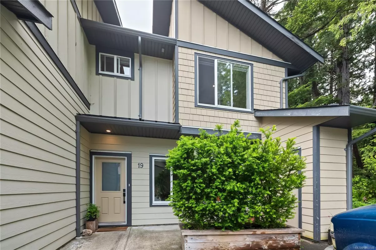 Tofino, BC V0R 2Z0,625 Hellesen Dr #19