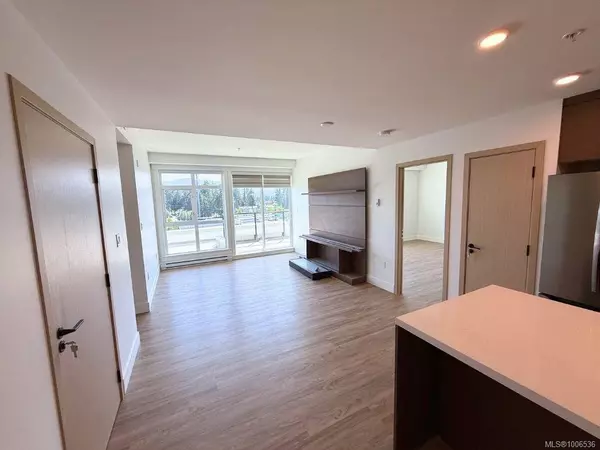 Nanaimo, BC V9V 1W4,6320 Sentinal Dr #602