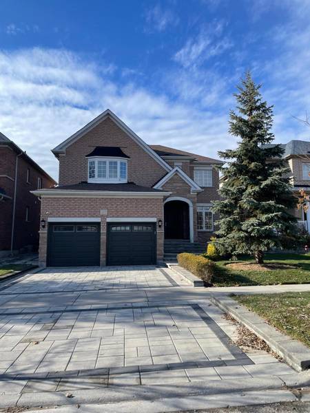 185 Jefferson Forest DR, Richmond Hill, ON L4E 4K4