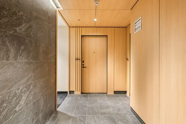 Toronto C01, ON M5V 3C6,35 Mercer ST #3311