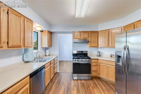 Colorado Springs, CO 80911,570 Jayton DR