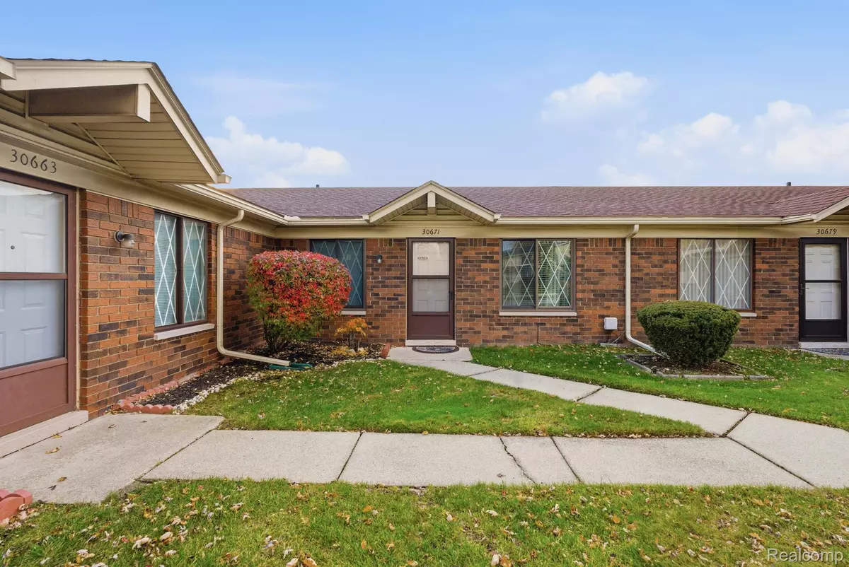 Warren, MI 48093,30671 Washington BLVD