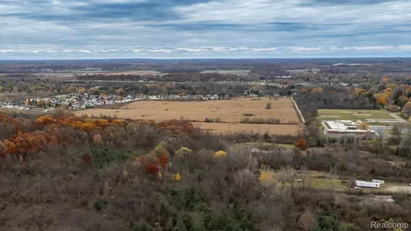 Swartz Creek, MI 48473,6434 Bristol RD