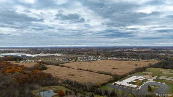 Swartz Creek, MI 48473,6434 Bristol RD