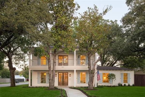 860 Edgefield Road, Fort Worth, TX 76107