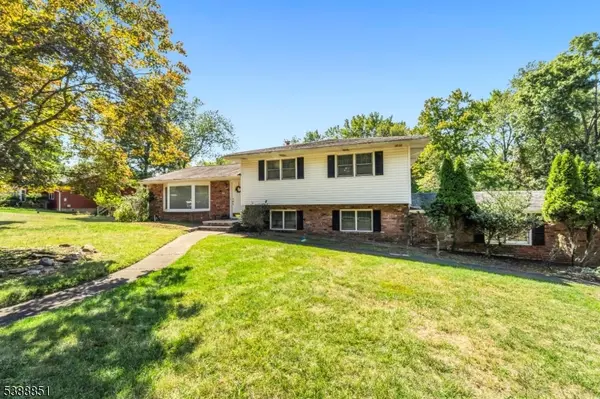 1011 Washington Ave, Old Tappan Boro, NJ 07675