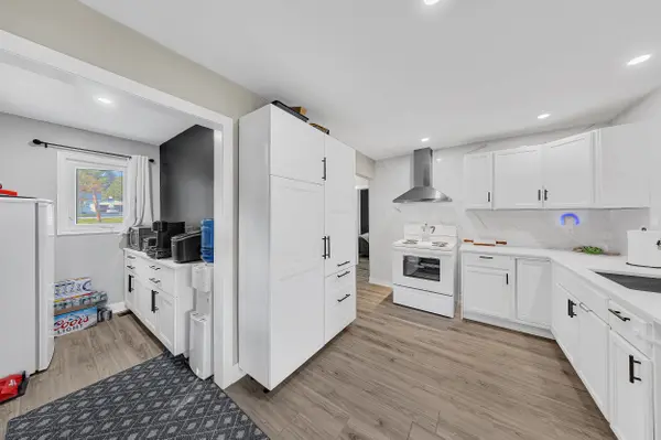 Kawartha Lakes, ON K0L 2W0,74 Cowans CRES