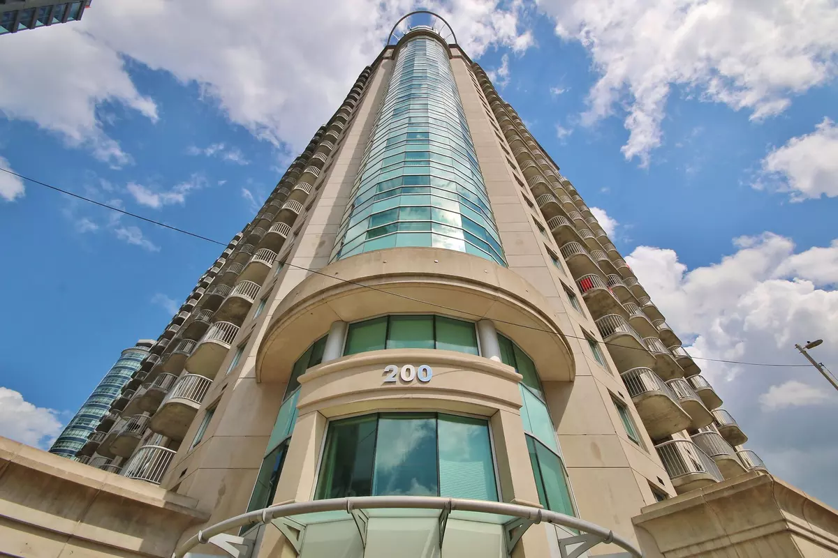 Lower Town - Sandy Hill, ON K1N 5Y1,200 Rideau ST #1202