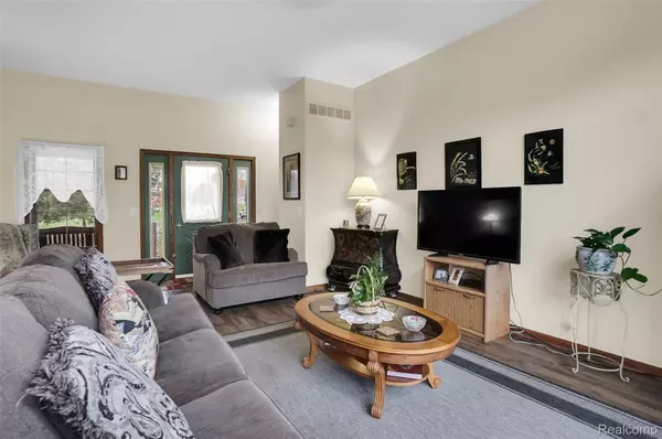 Brighton, MI 48116,8127 Goldenrod CT