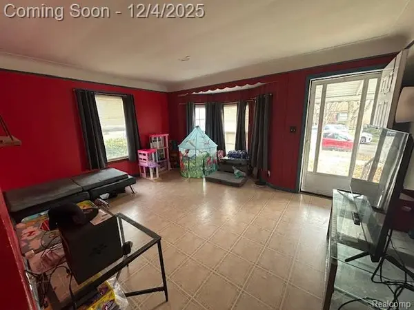 Dearborn, MI 48124,3360 Alice ST