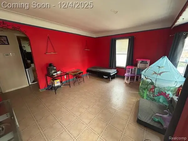 Dearborn, MI 48124,3360 Alice ST