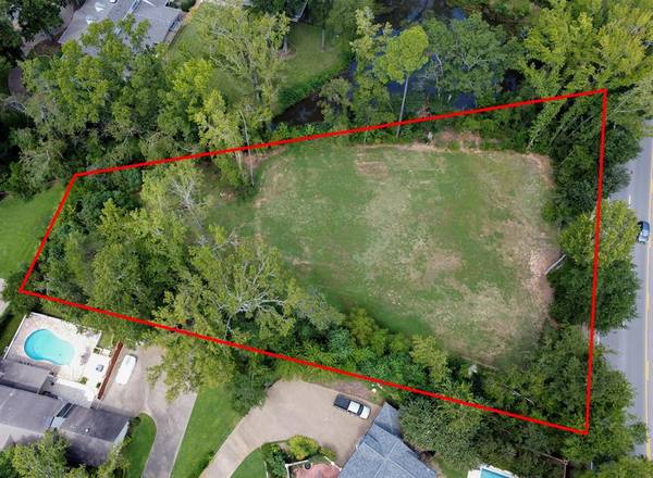 Tyler, TX 75701,2835 S Broadway Avenue